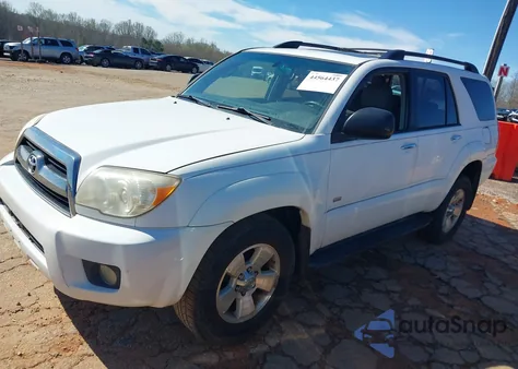 2006 Toyota 4Runner Sr5 V6 z USA, uszkodzony, nr VIN JTEZU14R768048191